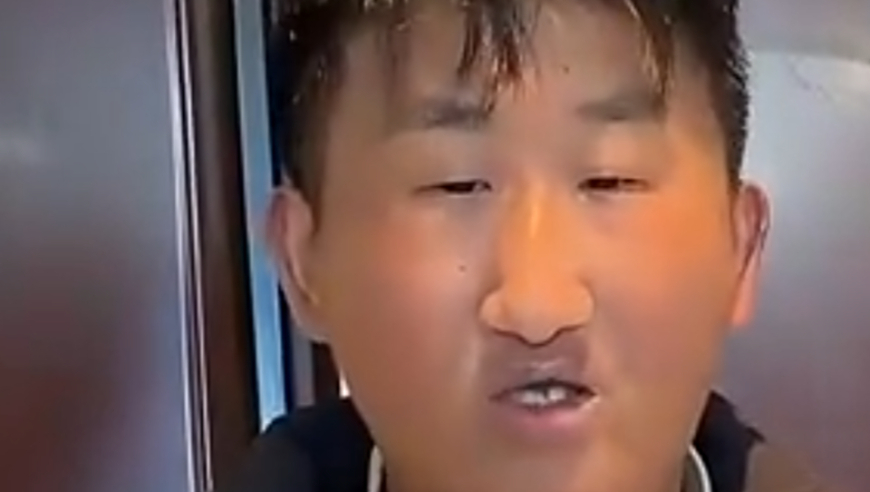 赫伊森3天未道歉！紧凑哥再回应：该结束了，体育无国界歧视有底线