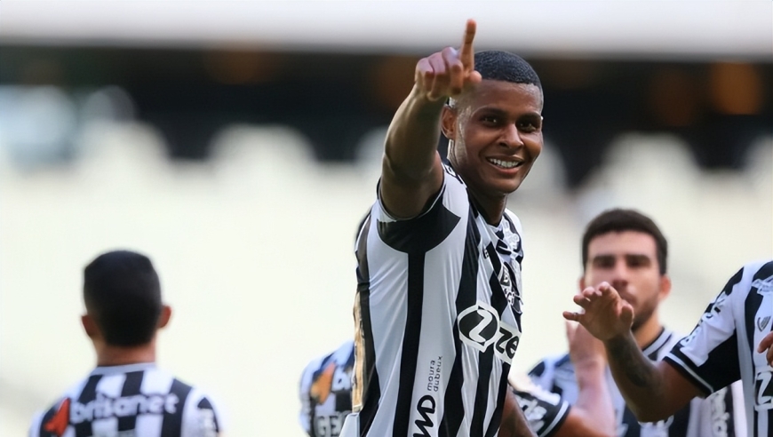 新恒大诞生？中超劲旅崛起，报价6大强力球星！阵容不输传统豪门