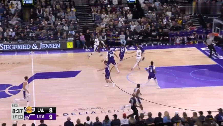 詹姆斯这球太炸裂了！东契奇难以置信，这是41岁的人？