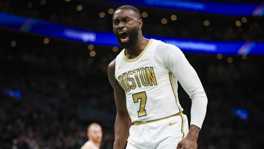 杰伦&middot;布朗：道歉不可接受，将考虑对贝弗利山庄提起法律诉讼