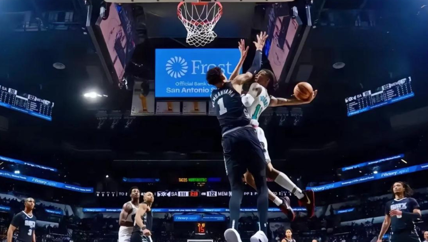 盘点没有扣进的神级扣篮：莫兰特隔扣文班无效 威少年度十佳太可惜