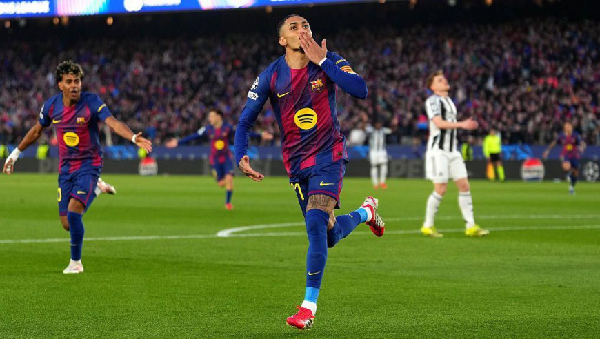 欧冠：巴萨7-2横扫纽卡 总比分8-3晋级八强 拉菲尼亚独造5球