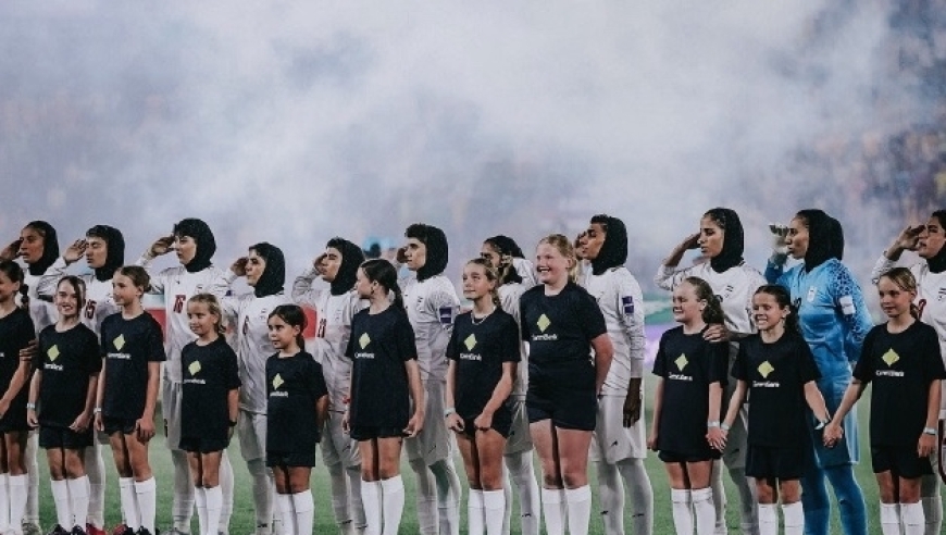 伊朗女足被逼唱国歌！否则亲属将被逮捕 遭批：战时叛国者 回国可判绞刑