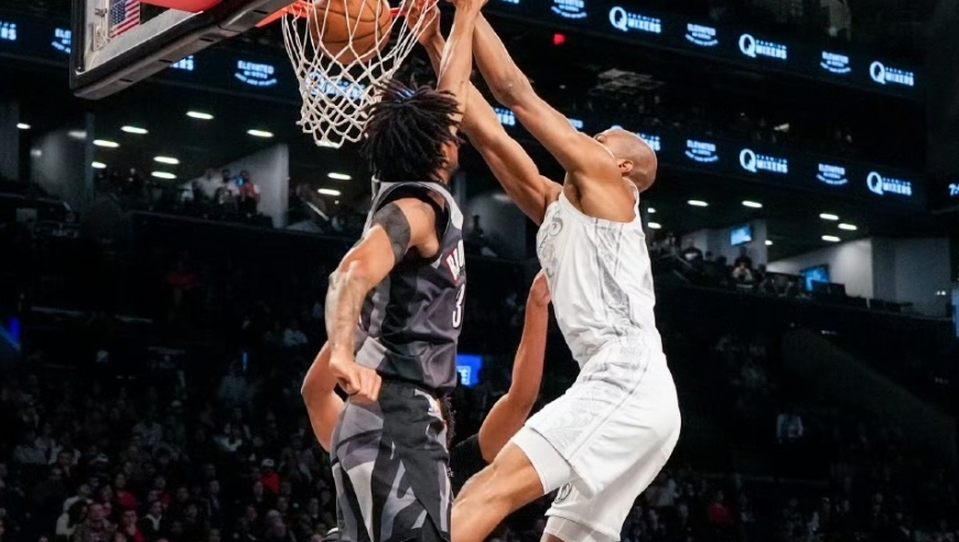 8项数据生涯最低，拿过四个总冠军的他，真的没油了？