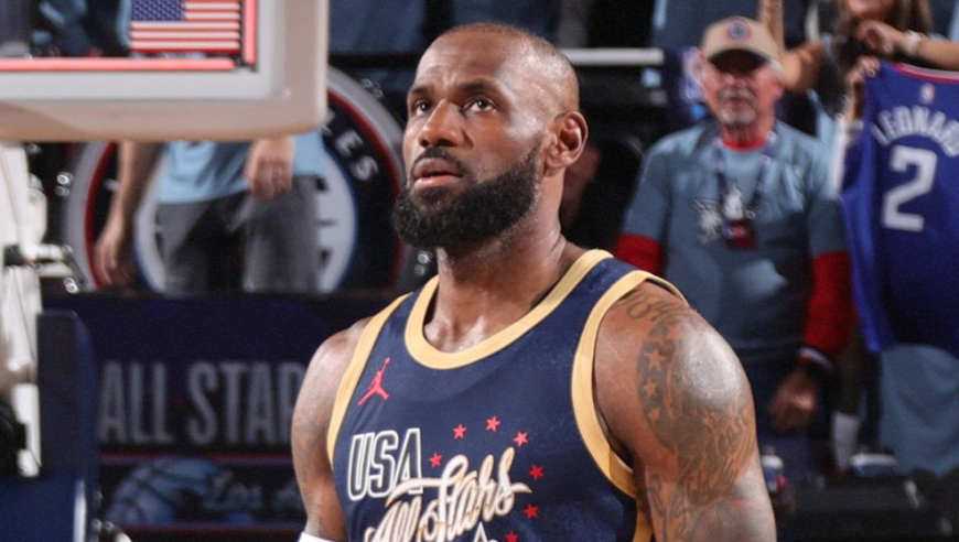 A-史密斯：真正毁掉扣篮大赛的是詹姆斯 舆论呼声那么高却不去