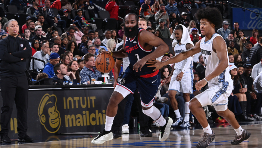 Top时刻｜16日十佳球：哈登助科林斯神级隔扣 约基奇惨遭大帽