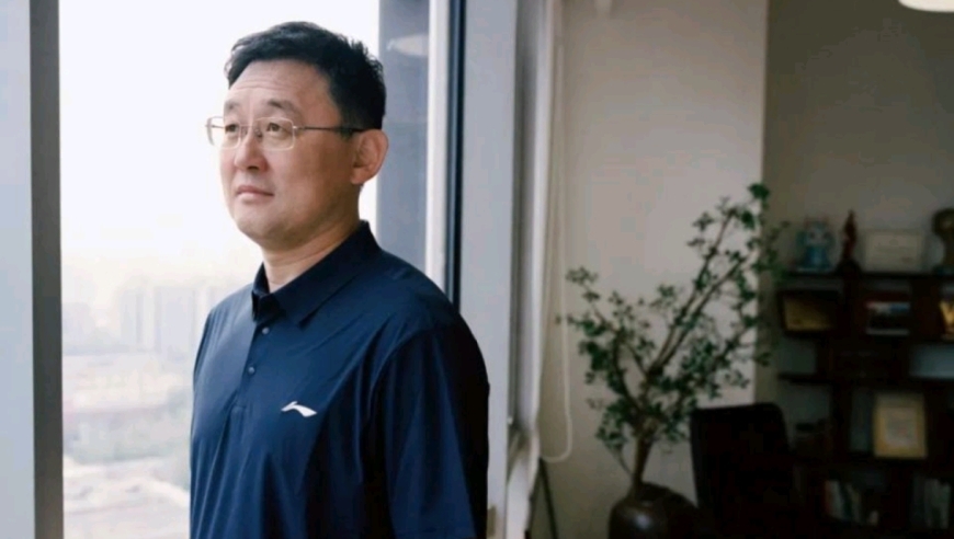 名记再次炮轰：中国足协严重违法！孙继海没资格卖球员，根本赚不到钱