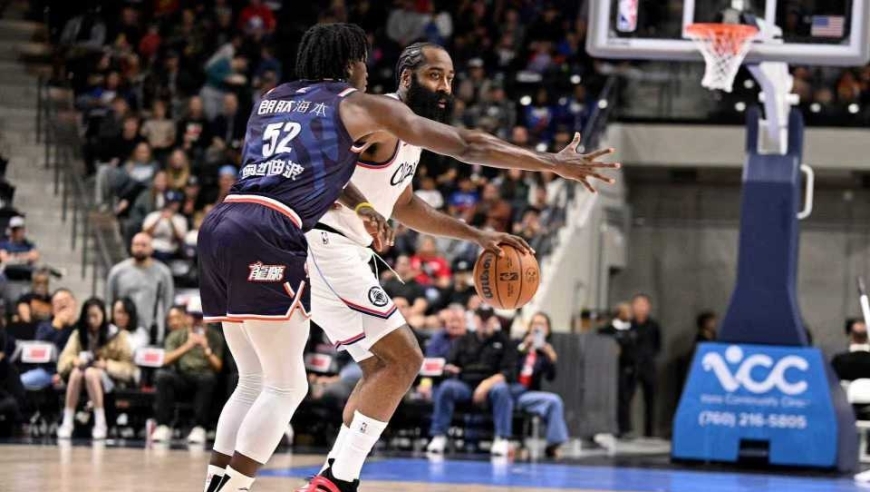 NBA季前赛：快船47分大胜广州 保罗首秀15+6小卡18分哈登9助