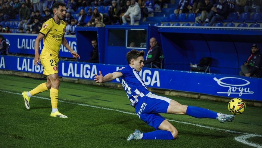 随着赫罗纳2-2，西甲最新积分榜出炉