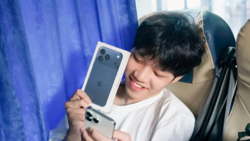 做什么都错，BLG给全员送苹果17手机，被指责全华班居然不支持国产