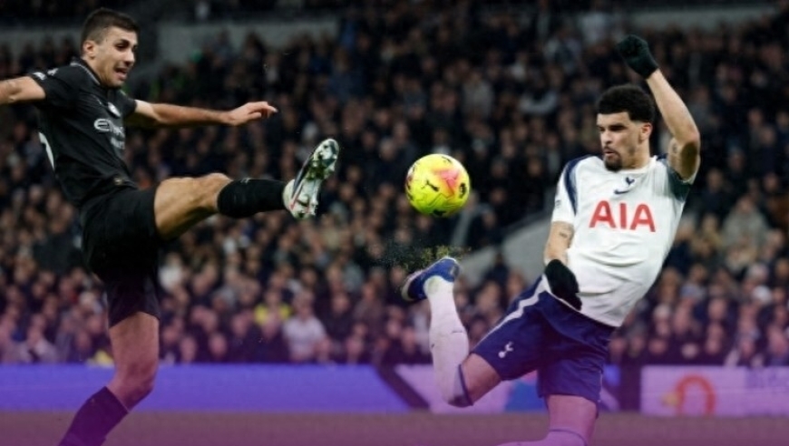 阿森纳笑纳7分领跑 第2曼城输了 第3维拉输了 英超冠军就在兵工厂