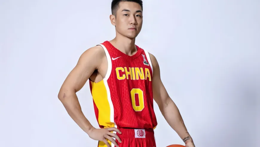 万万没想到！高诗岩与程帅澎打架，好在被队友拉开