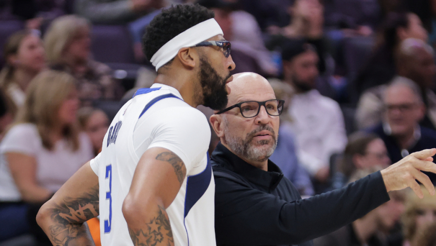 独行侠国王决胜时刻：德罗赞布威互相反超 国王错失三次绝杀机会