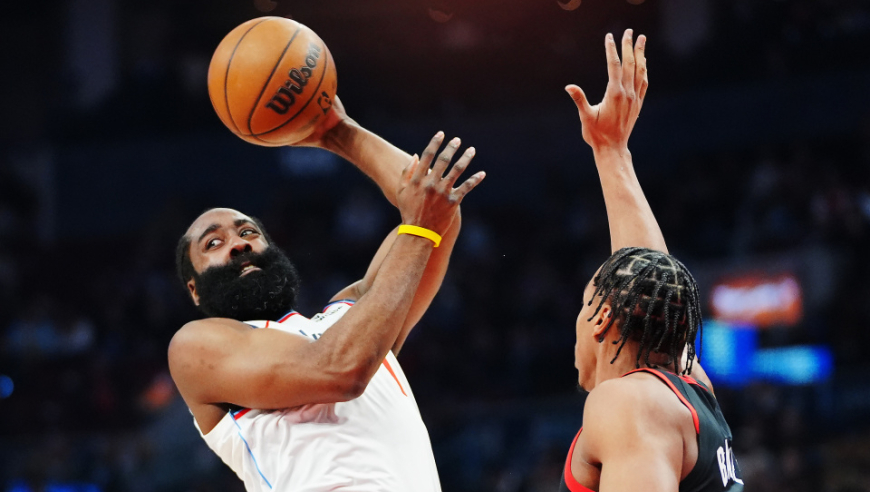 数据帝：三分15中2！哈登轰31+10刷新历史 39分狂人似昔日詹姆斯