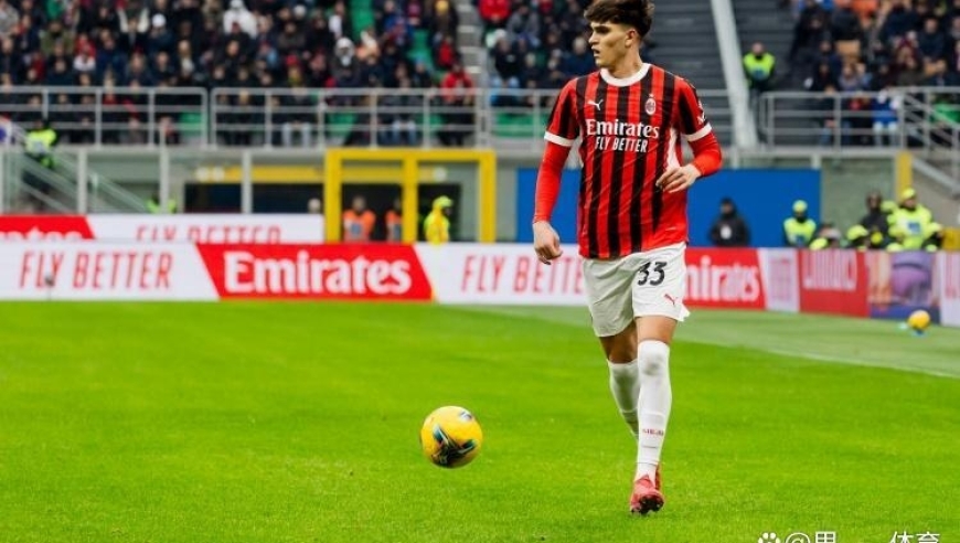 米兰新星闪耀：19岁小将梅开二度，他让人想起马尔蒂尼