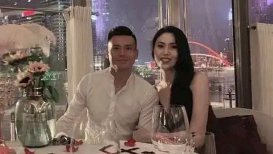 34岁前国脚传出丑闻，聊天记录曝光直言自己有金手指，妻子肤白貌美