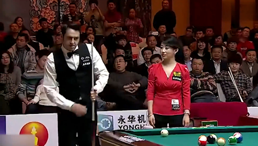 体坛记忆｜ 奥沙利文首次表演花式9球，潘晓婷现场教学，球迷：简直班门弄斧