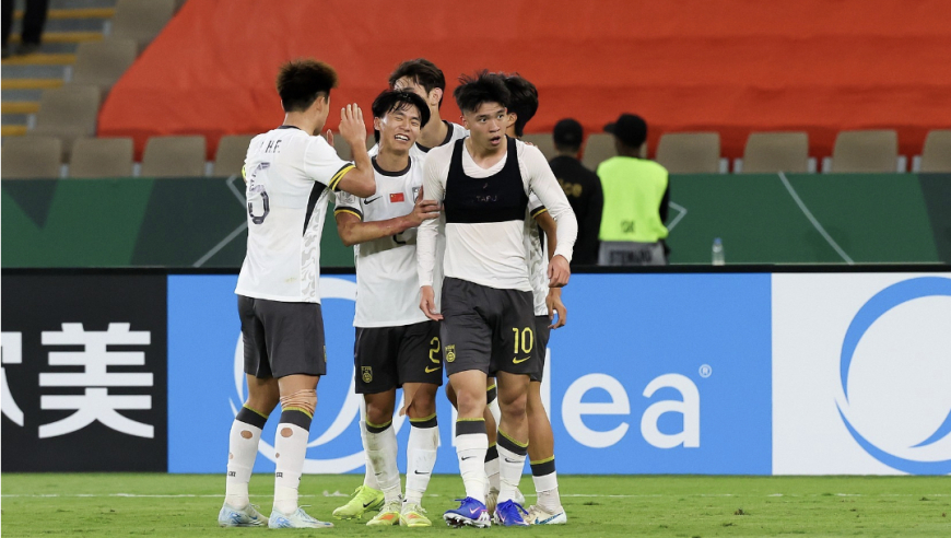 22年后决赛再遇中国队！日本球迷傻了：他们真进决赛了？我不相信