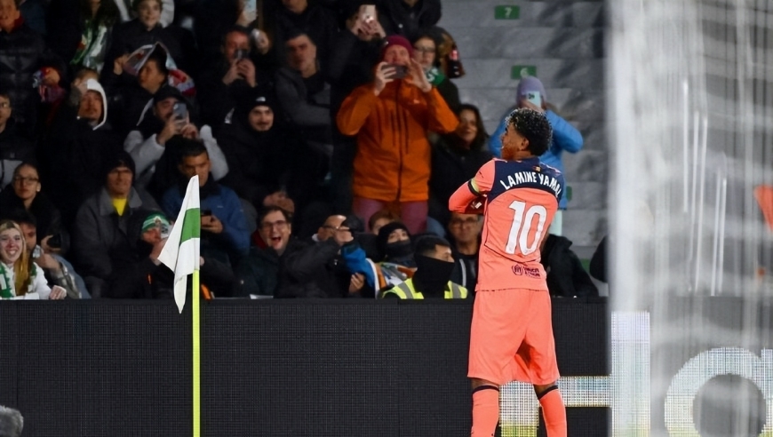 3:1！拉什福德连场破门 亚马尔单刀赴会 巴萨13连胜杀人诛心