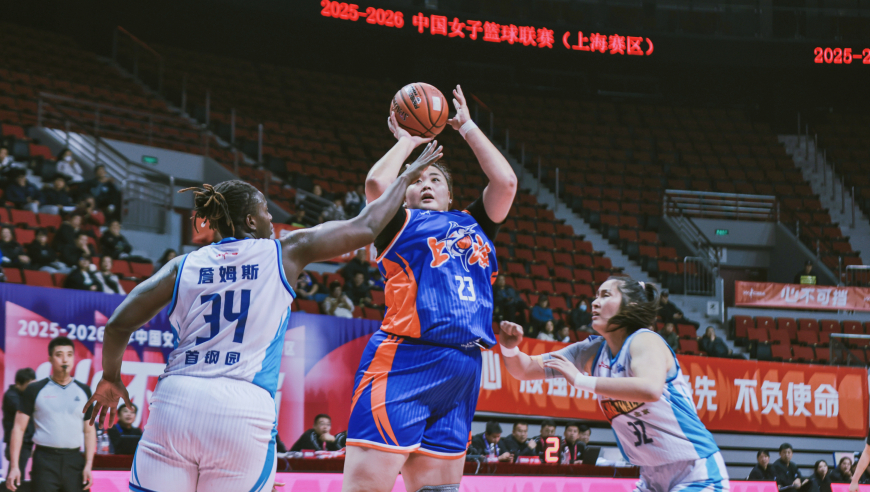 恭喜！中国女篮24岁2米01王牌正式入队：宫鲁鸣重用女奥尼尔？