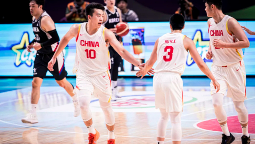 7中0各种犯错！中国男篮胜韩国一人“梦游”，难怪郭士强弃用