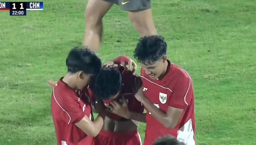 半场U17国足vs印尼：邝兆镭踩单车造逆转，印尼幸运破门喜极而泣