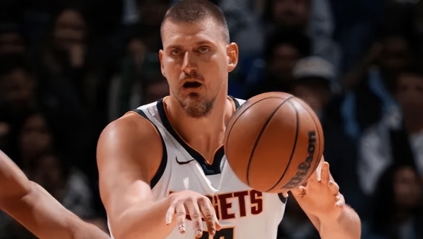 东契奇45+11+14无缘今日最佳！布伦森绝杀也落选，只因约基奇刷爆纪录