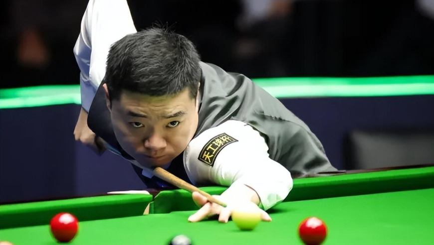 逆转奇迹！丁俊晖一杆救命斯诺克，清台绝杀惊艳全场｜体坛记忆